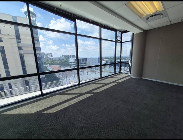 249M² OFFICE TO LET IN SANDTON CENTRAL